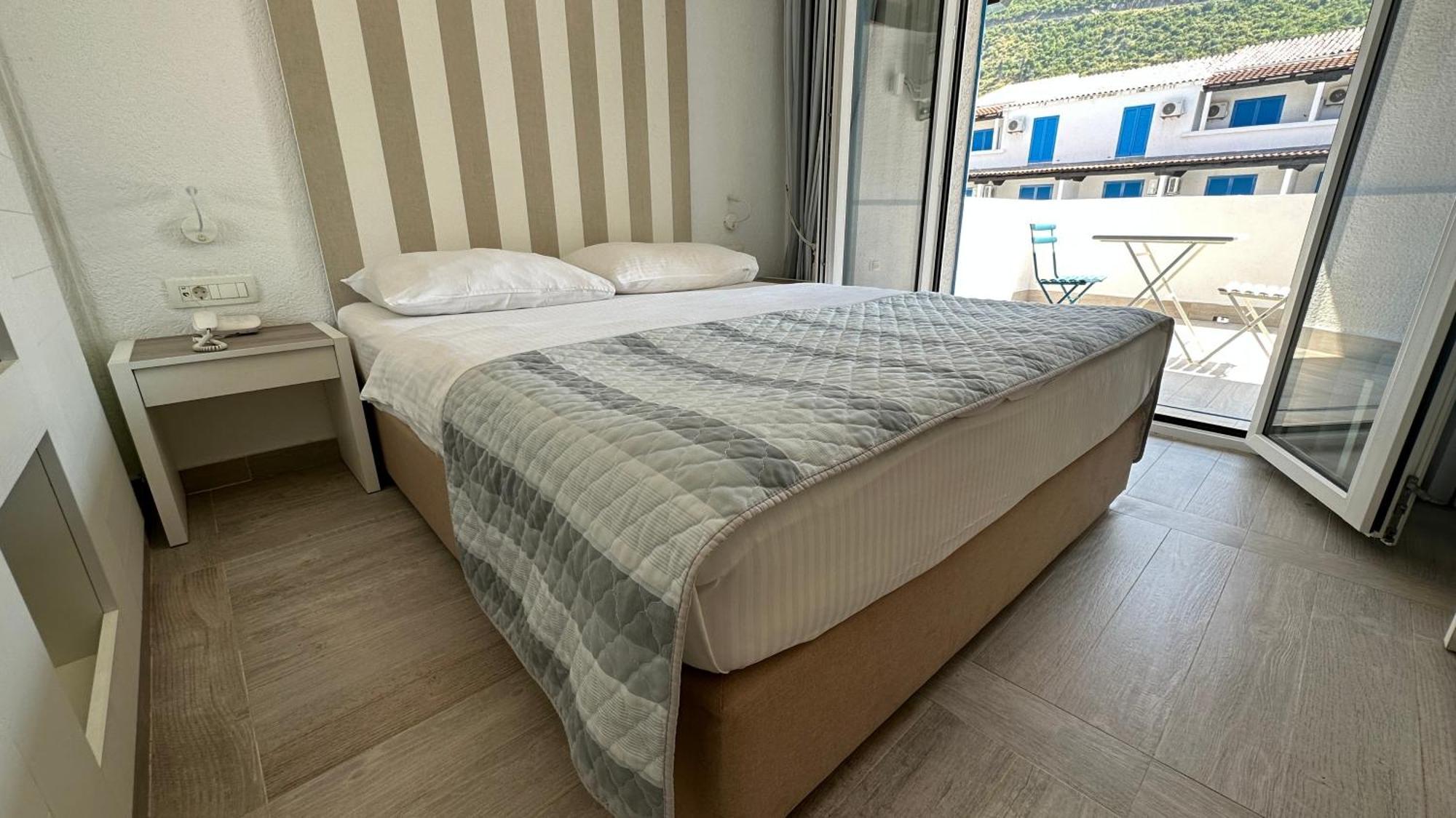Hotel Aleksandar Budva Luaran gambar