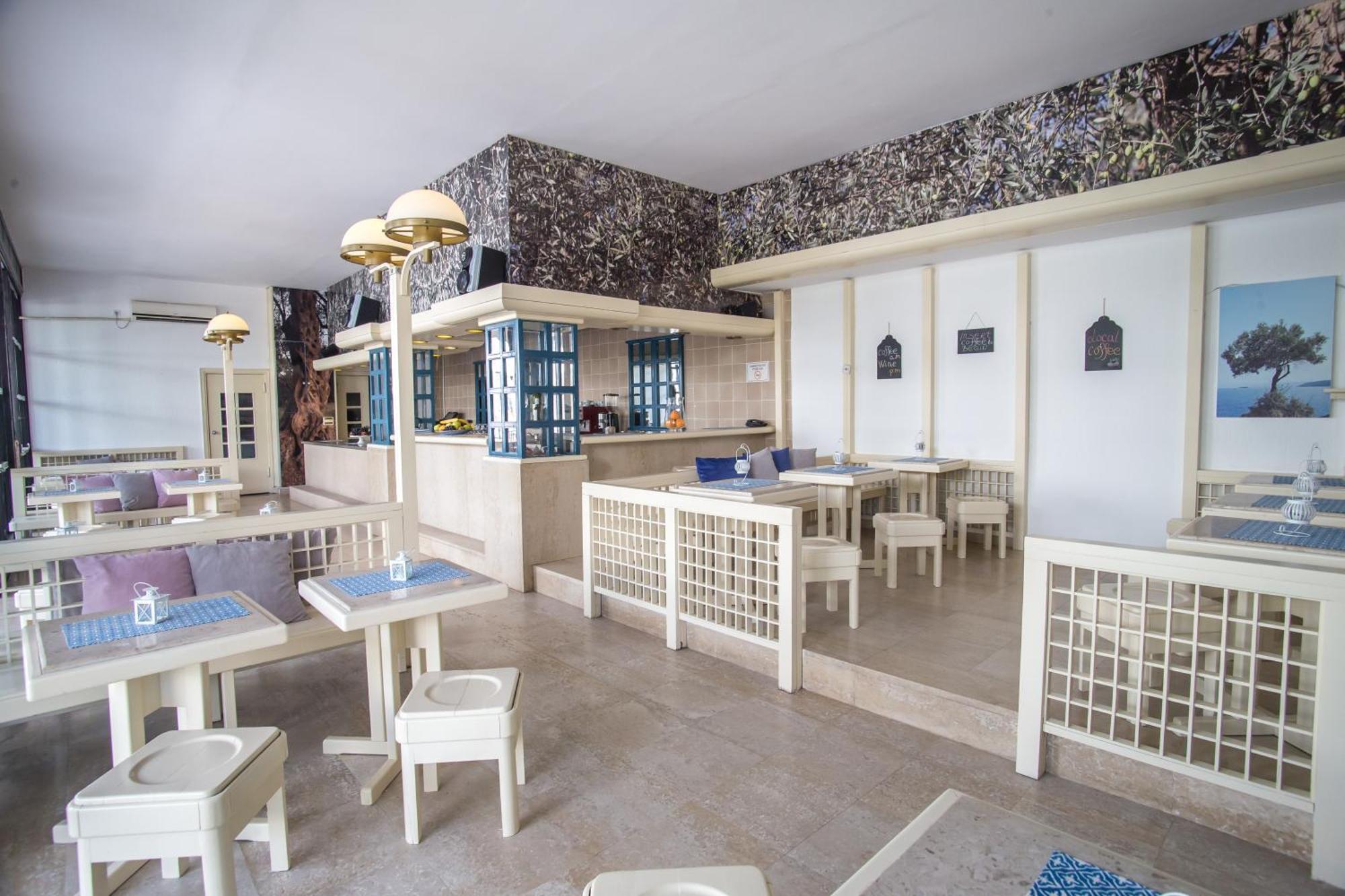 Hotel Aleksandar Budva Luaran gambar