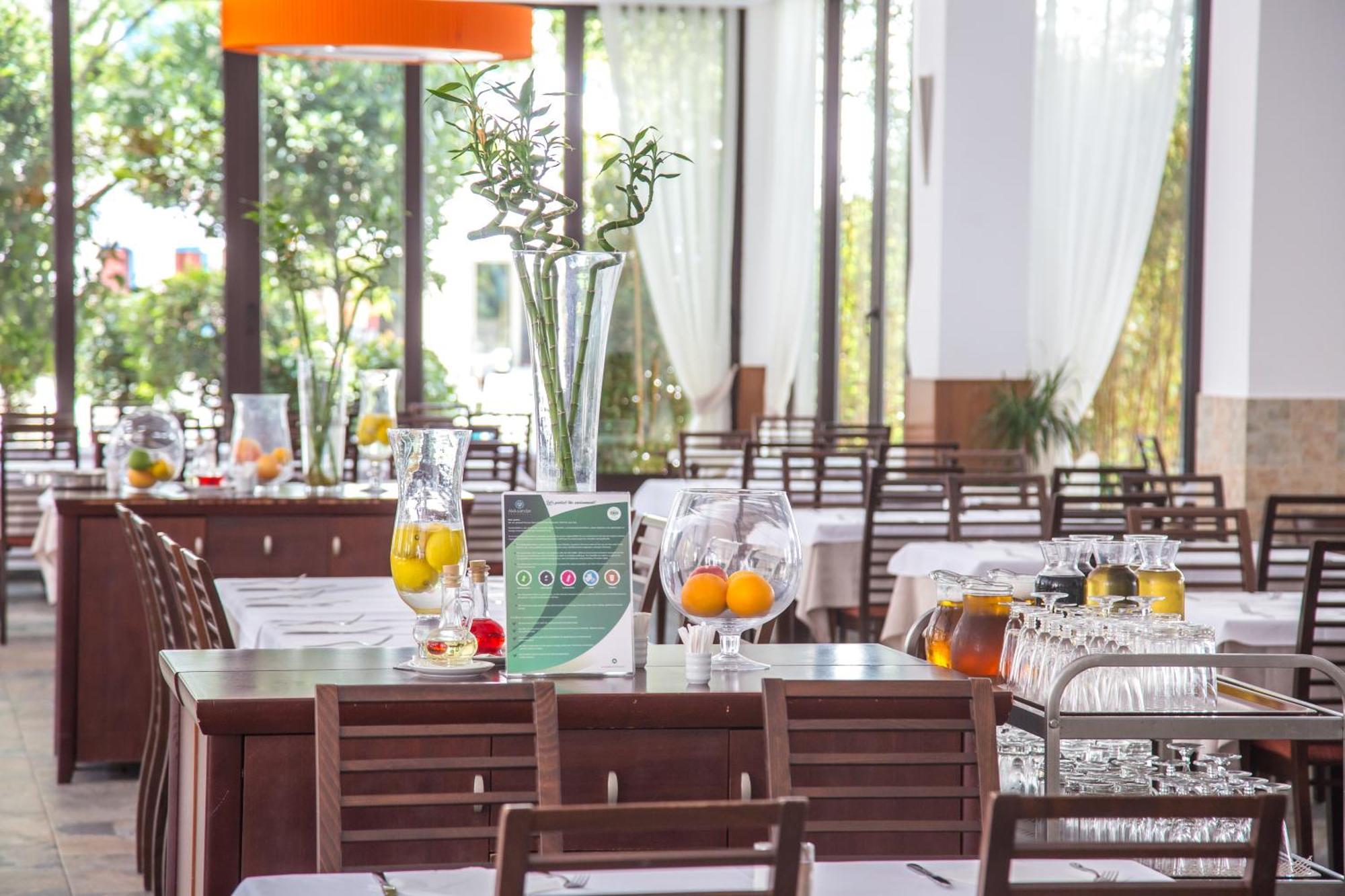 Hotel Aleksandar Budva Luaran gambar